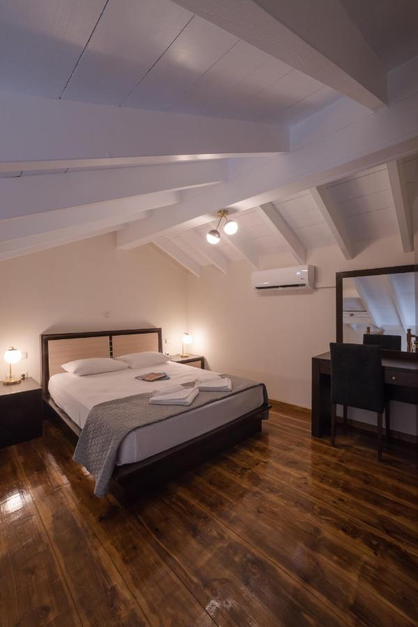 Pension Nikolaos Nafplio Exterior photo